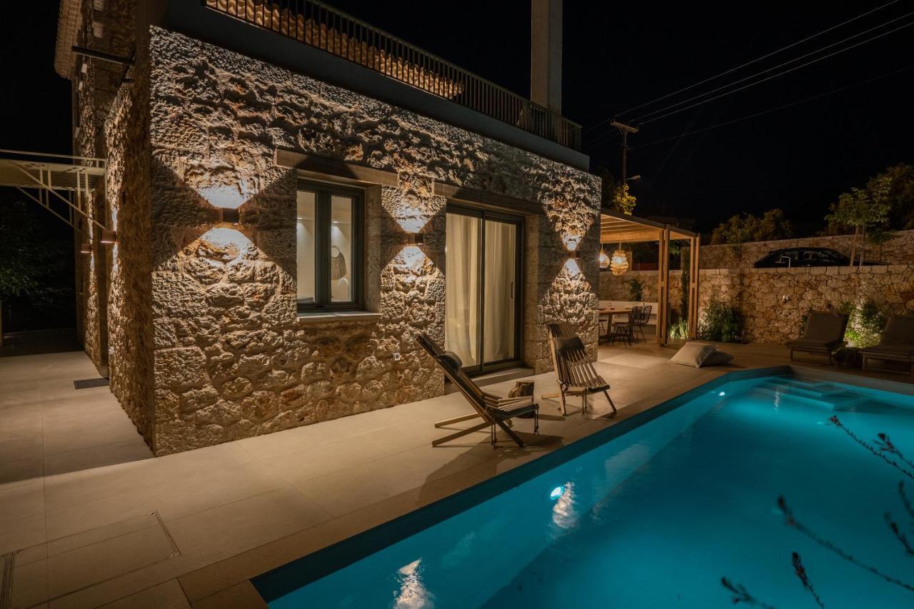 Papadria Villas - Modern Luxury Villas Near Kathisma Beach Tsoukaladhes Bagian luar foto